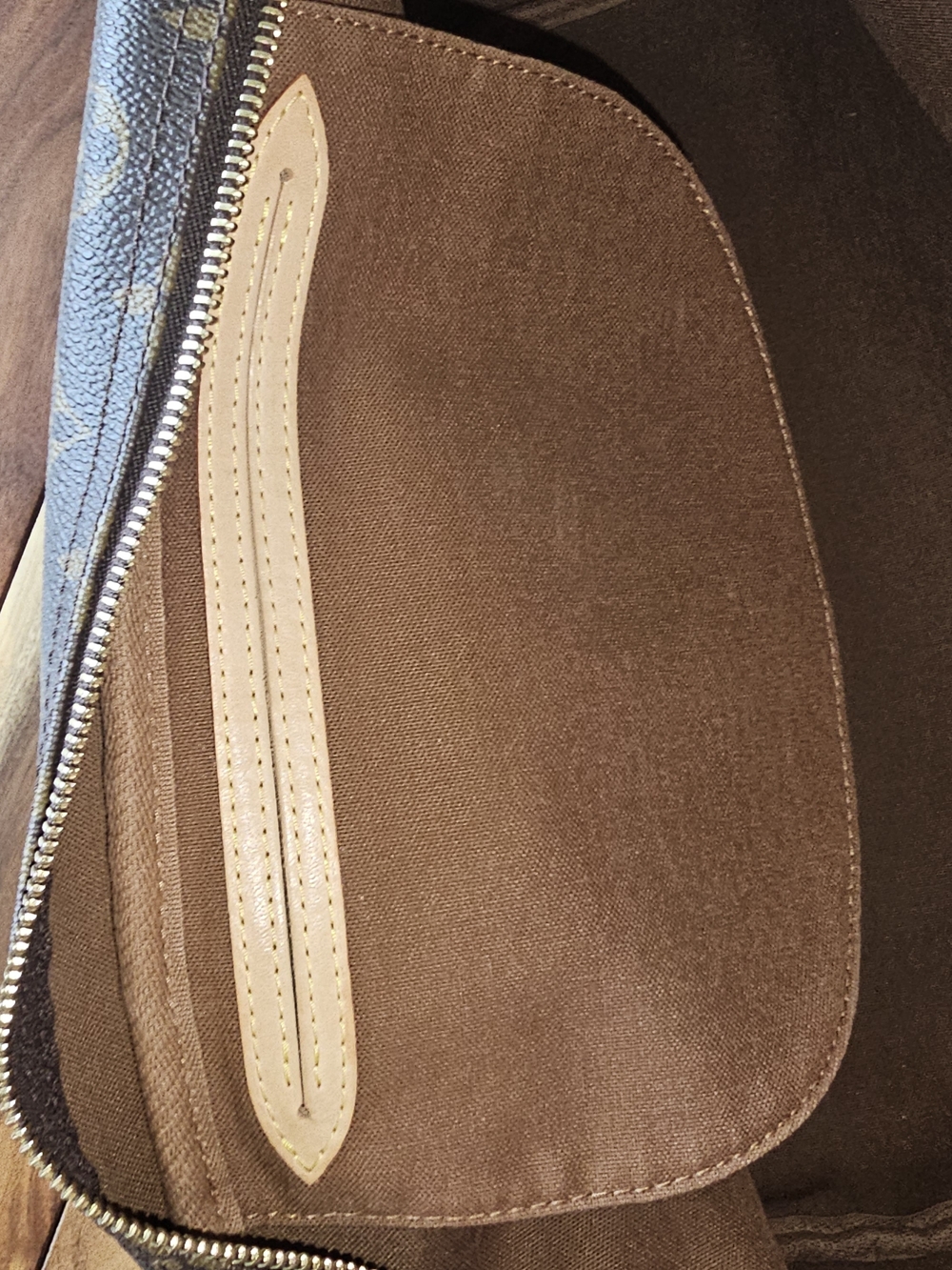 Louis Vuitton LV Monogram Montorgueil GM Vintage Pristine Condition - Picture 13 of 16